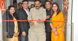 राष्ट्रीय आदिवासी चित्रप्रदर्शन ‘आदी चित्र’चे मंत्री डॉ.अशोक वुईके यांच्या हस्ते उद्घाटन