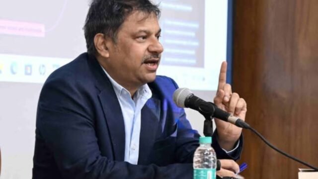 Verification of AI-generated content is now essential, and specialized tools based on 15–20 parameters have now been developed to detect deepfakes.