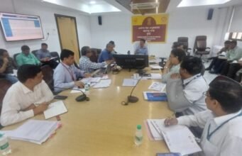 नागरिकांना दर्जेदार आरोग्य सेवा पुरवण्यासाठी सेवांची प्रभावी अंमलबजावणी करावी – सार्वजनिक आरोग्य व कुटुंब कल्याण मंत्री प्रकाश आबिटकर