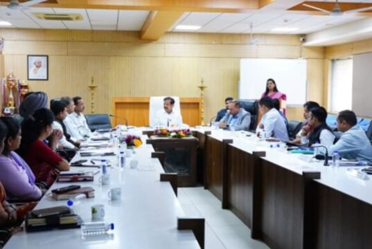 मानव-बिबट संघर्ष कमी करण्यासाठी आवश्यक त्या सर्व उपाययोजना करा; केंद्र सरकारकडून बिबट नसबंदीची मान्यता – वनमंत्री गणेश नाईक