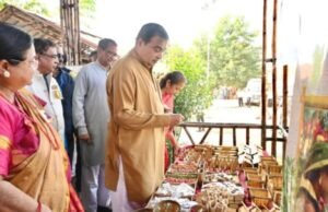 कोठा येथे साडी निर्मिती उद्योग उभारणार – केंद्रीय मंत्री नितीन गडकरी