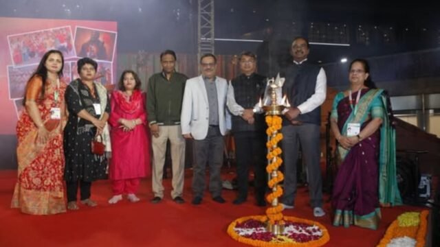 'Maharashtra Day' celebrated at International Trade Fair, unique display of cultural splendor in Delhi