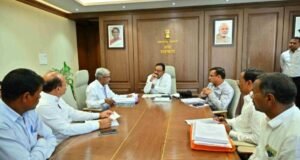 सेवा सहकारी संस्थांच्या बळकटीकरणासाठी प्रस्ताव द्यावा – सहकार मंत्री बाबासाहेब पाटील