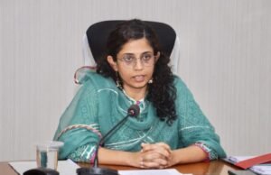 पेड न्यूजवर राज्य निवडणूक आयोगाचा कडक अंकुश निवडणुकांतील दिशाभूल रोखण्यासाठी पेड न्युजवर लक्ष