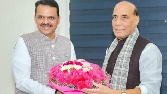 Chief Minister meets many leaders in Delhi for development projects in the state