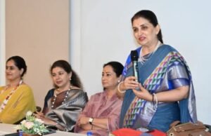 सक्षमता, ज्ञान आणि अनुभवाची जोड देवून आपण सामाजिक, शैक्षणिक आणि आरोग्य क्षेत्रात पूर्ण क्षमतेने योगदान देण्यास सक्षम आहोत.