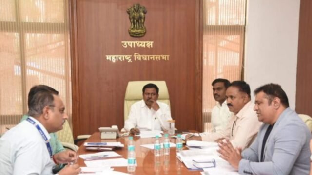 Instructions to submit report on land acquisition case in Mahmadwadi area