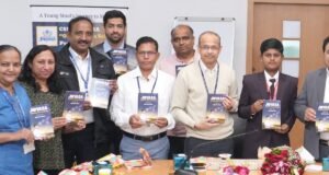 बालसंशोधक अरजित मोरेंच्या वैज्ञानिक दृष्टीला संवादाची जोडदुचाकी वाहन नोंदणी क्रमांकांची नवीन मालिका सुरु एनसीएलचे संचालक डॉ. आशिष लेले; ‘जिज्ञासा’ पुस्तकाचे प्रकाशन