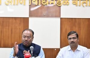 राज्यात रहिवासी क्षेत्रासाठी तुकडेबंदी कायदा रद्द – महसूल मंत्री चंद्रशेखर बावनकुळे