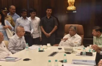 देशाच्या विकासात उच्च शिक्षणाचे सर्वाधिक महत्त्व आहे.