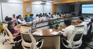 नंदुरबार जिल्ह्यात जन्म–मृत्यु नोंदणी प्रक्रियेला गती : जिल्हास्तरीय बैठकीत महत्त्वाचे निर्णय