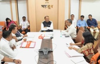 भूमी अभिलेख विभागाच्या कर्मचाऱ्यांच्या मागण्यांचा सकारात्मक विचार करणार – महसूल मंत्री चंद्रशेखर बावनकुळे