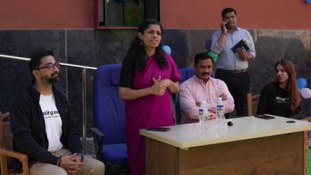 Transformation of Anganwadi centers under Feeding India initiative; Hon'ble MLA and District Collector inspect in Taloda