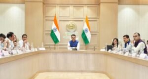 लोकहितांच्या योजनांसाठी नवनवीन तंत्रज्ञानाचा वापर करून नागरिकांना अधिकाधिक सुलभ आणि सहज सुविधा उपलब्ध होतील