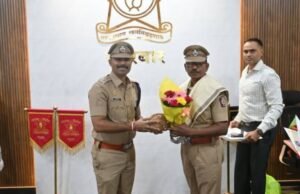 Felicitation | नंदुरबार पोलीस दलाच्या आस्थापनेवरून नियत वयोमानाप्रमाणे सेवानिवृत्त झालेल्या पोलीस अधिकारी