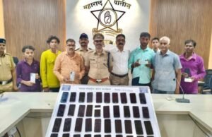 गहाळ झालेले 215 मोबाईल जिल्ह्यातून तसेच जिल्ह्याबाहेरून हस्तगत करून मूळ मालकांना पोलीस अधीक्षक श्री. श्रवण दत्त. एस यांचे हस्ते परत करण्यात आले.