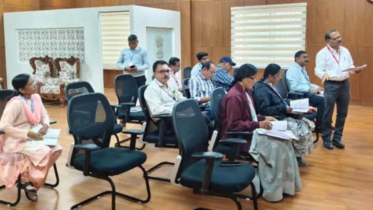 Citizens should cooperate to completely eradicate leprosy