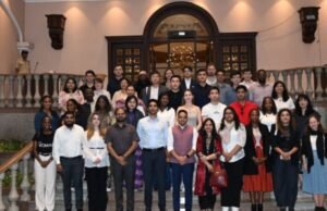 वार्षिक निःशस्त्रीकरण आणि आंतरराष्ट्रीय सुरक्षा व्यवहार फेलोंना सांस्कृतिक कार्यक्रमाची मेजवानी