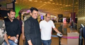 वर्ल्ड इकॉनॉमिक फोरम (WEF) २०२६ मध्ये सहभागी होण्यासाठी मुख्यमंत्री देवेंद्र फडणवीस हे स्वित्झर्लंड मधील दावोस येथे रवाना झाले आहेत.