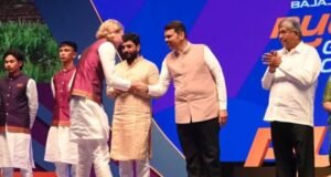 मुख्यमंत्री देवेंद्र फडणवीस यांच्या प्रमुख उपस्थितीत ‘आंतरराष्ट्रीय बजाज पुणे ग्रँड टूर २०२६’ चा भव्य शुभारंभ करण्यात आला.