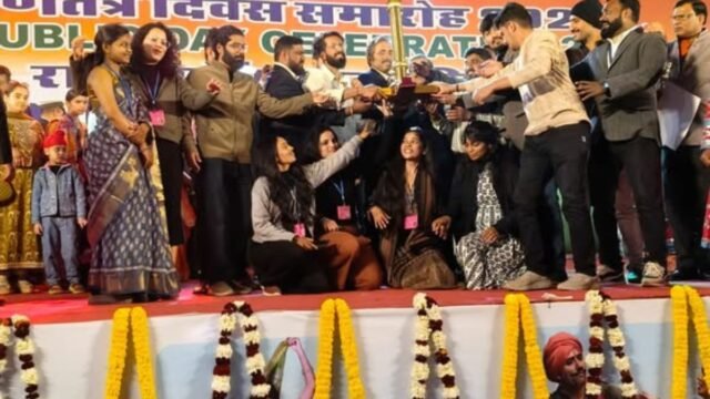 ‘Ganeshotsav - A Symbol of Self-Reliance’ Chitrarath awarded first prize in the country