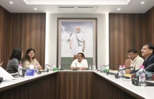 राज्य नदी पुनरुज्जीवन प्राधिकरणाचे केंद्रीय जलशक्ती मंत्र्यांसमोर सादरीकरण