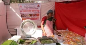 महाराष्ट्र खाद्य महोत्सवामध्ये नागपूरचा सावजी रस्सा, तर्री पोहा, पुणेरी मिसळ, वडापाव, मालवणी सी-फूड