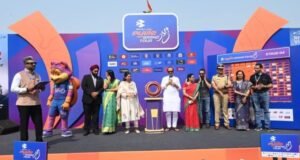 ‘पुणे ग्रँड टूर’च्या अंतिम टप्प्याचा शुभारंभ उपमुख्यमंत्री अजित पवार आणि केंद्रीय क्रीडा व युवक कल्याण राज्यमंत्री रक्षा खडसे यांच्या हस्ते श्री शिवछत्रपती क्रीडा संकुल