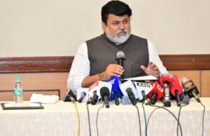 दावोस दौरा शंभर टक्के यशस्वी; ३७ लाख कोटींचे सामंजस्य करार, सुमारे ४३ लाख रोजगारनिर्मिती – उद्योगमंत्री डॉ. उदय सामंत