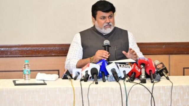 Davos visit 100% successful; MoUs worth Rs 37 lakh crore, creation of around 43 lakh jobs – Industries Minister Dr. Uday Samant