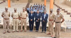 वर्धापन दिनाच्या औचित्याने नंदुरबार जिल्हा पोलीस दलातर्फे मुख्य कवायत समारंभासह विविध कार्यक्रमांचे यशस्वी आयोजन करण्यात आले.