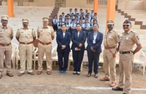 वर्धापन दिनाच्या औचित्याने नंदुरबार जिल्हा पोलीस दलातर्फे मुख्य कवायत समारंभासह विविध कार्यक्रमांचे यशस्वी आयोजन करण्यात आले.