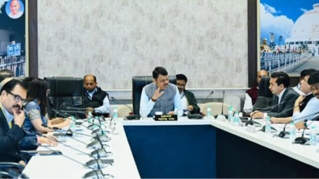 Considering the state's 720-kilometer coastline, the Vadhuvan port under construction, and the immense opportunities in the maritime sector, the country's largest shipyard should be built in Maharashtra by 2026.