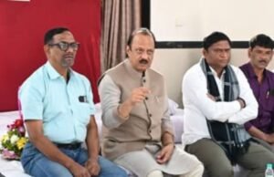 उपमुख्यमंत्री अजित पवार यांनी नागपूर येथील सुयोगनिवासस्थान येथे भेट देऊन माध्यम प्रतिनिधींशी अनौपचारिक संवाद साधला.