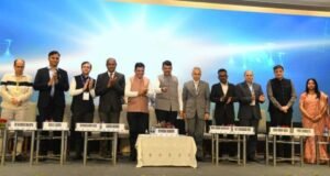 कृषी क्षेत्राच्या विकासासाठी शेतकऱ्यांचा क्षमता विकास करून प्रक्रिया उद्योगासह इतर संलग्न क्षेत्राशी त्याची बृहद जोडणी करण्यात येईल.