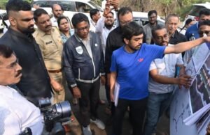 जिल्हाधिकारी जितेंद्र डूडी यांच्याकडून ‘बजाज पुणे ग्रँड टूर’ मार्गाची पाहणी पर्यटनस्थळे जगाच्या नकाशावर यावीत यासाठी स्पर्धेचे आयोजन- जिल्हाधिकारी