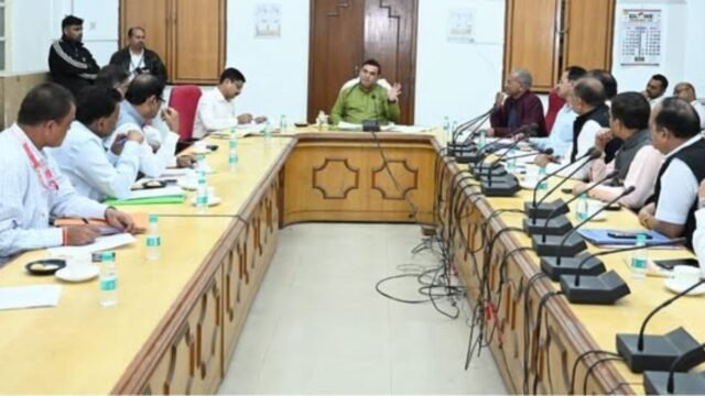 Marketing Minister Jayakumar Rawal regarding amendments to the Maharashtra Agricultural Marketing (Development and Regulation) Rules 1963