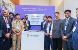 मुख्यमंत्री देवेंद्र फडणवीस यांच्या सोबत मायक्रोसॉफ्टचे सीईओ सत्या नडेला, सीईओ, ANSR, विक्रम आहुजा, ब्रुकफिल्डचे अंकुर गुप्ता यांच्यासोबत जिओ कन्व्हेशन सेंटर येथे बैठकीचे आयोजन करण्यात आले.