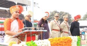 भारत महान प्रजासत्ताक राष्ट्र – पालकमंत्री मेघना बोर्डीकर