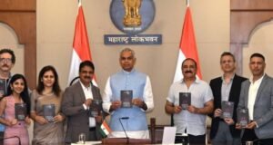 समाजमाध्यमे प्रभावी असली तरीही, ग्रंथ हे माणसाचे सच्चे मित्र असून ग्रंथ वाचनाच्या माध्यमातून शांती व आंतरिक खंबीरता लाभते, असे प्रतिपादन राज्यपाल आचार्य देवव्रत यांनी केले.