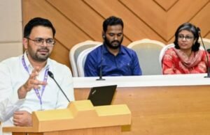 सोशल मीडियावर व्हायरल होत असलेले मुंबई आणि दुबईला जोडणाऱ्या ‘डीप ब्लू एक्सप्रेस’ या पाण्याखालील ट्रेनचे दावे पूर्णपणे खोटे आहेत.