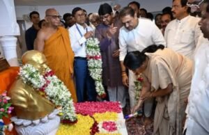 उपमुख्यमंत्री सुनेत्रा अजित पवार यांनी दादर येथील चैत्यभूमीवर भारतरत्न डॉ. बाबासाहेबआंबेडकर यांना अभिवादन केले.