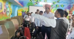 संगणक कक्षाच्या उद्घाटनाने ठाणेपाडा शाळेचा डिजिटल प्रवास सुरू