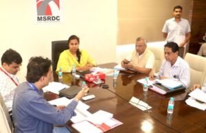 देशातील पहिले रजोनिवृत्ती (मेनोपॉज) क्लिनिक महाराष्ट्रातील प्रत्येक जिल्ह्यात सुरू असून या क्लिनिकद्वारे राज्यातील महिलांना अखंडित सेवा द्यावी