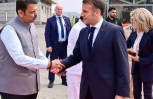 प्रधानमंत्री नरेंद्र मोदी यांच्यसोबत झालेल्या द्विपक्षीय चर्चेनंतर फ्रान्सचे राष्ट्राध्यक्ष इम्यॅन्युएल मॅक्रॉन हे पत्नी ब्रिजिट यांचेसह रवाना झाले.