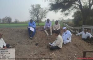 ८ शेतकरी कुटुंबांचा रस्ता मोकळा ;’बांधावरच न्यायनिवाडा’यशस्वी !