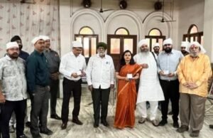 उल्हासनगर महानगरपालिकेच्या आयुक्त मनीषा आव्हाळे यांची भेट घेऊन त्यांना नवी मुंबई येथे आयोजित ‘हिंद दी चादर’ समागमाचे स्नेहपूर्वक निमंत्रण देण्यात आले.