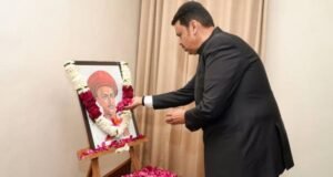 बाळशास्त्री जांभेकर यांना मुख्यमंत्र्यांकडून अभिवादन