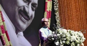 दिवंगत उपमुख्यमंत्री अजित पवार यांचे कार्य पुढील पिढ्यांसाठी प्रेरणादायी – राज्यपाल आचार्य देवव्रत