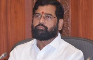 मुंबई-पुणे-द्रुतगती महामार्ग वाहतूक कोंडीची उपमुख्यमंत्र्यांकडून गंभीर दखल